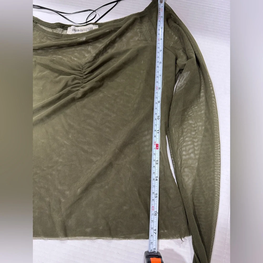 Urban Outfitters Olive Mesh Long Sleeve Blouse NWOT Sz M - Picture 10 of 14